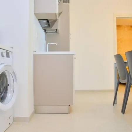 Enchanting With Panoramic Terrace Апартаменти