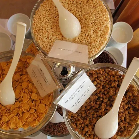 Enchanting With Panoramic Terrace Апартаменти