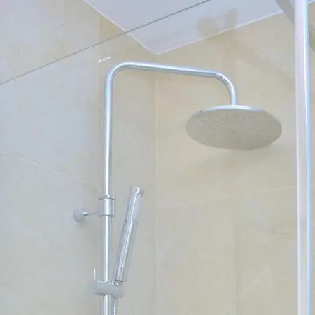 Lägenhet Enchanting With Panoramic Terrace