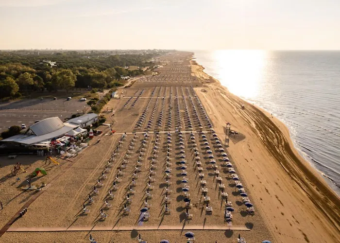 Enchanting With Panoramic Terrace Apartament