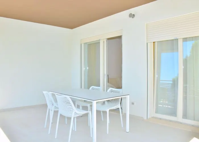 Apartment Enchanting With Panoramic Terrace Bibione